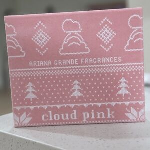 Ariana Grande Cloud Pink Fragrance